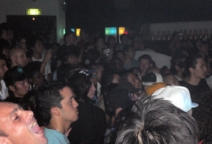 The crowd rockin to QBert’s beat!