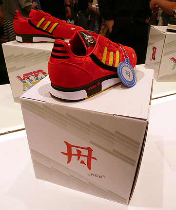 Acu CLOT Adidas ZX shoe