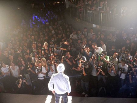 Adidas Fashion show HK mode