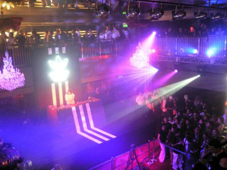 Adidas Stage DJ Catwalk Fro