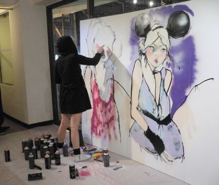 Anna Fredrikkson graffiti HM