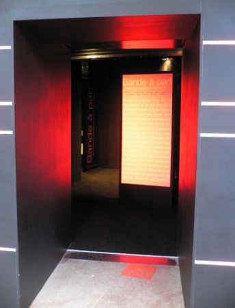 Bande a part photo entrance