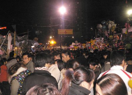 Chinese new year crowd