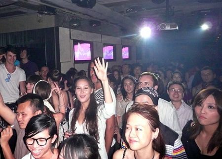 DJ Klever DJ Craze turntabl