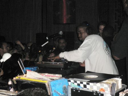 Grand master Flash Scratchi