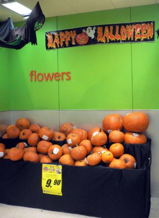 Halloween Supermarket Hong