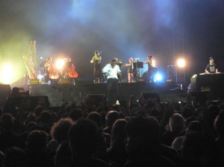 KanyeCenterStage