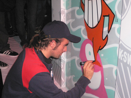 Kspray3Pez