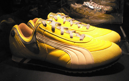 MiharaYasuhiroYellow shoes