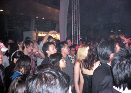 Mobb Deep Crowd IFC