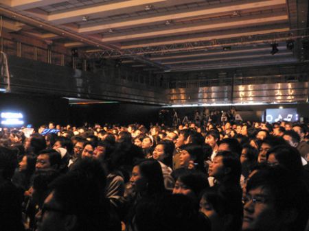 Nokia crowd Hong Kong