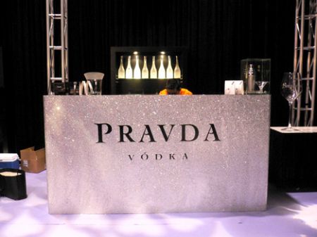 PravdaVodkaBar3