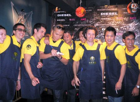 Tsui Wah HK Halloween group