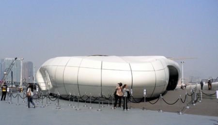 Zaha Hadid Chanel art conta
