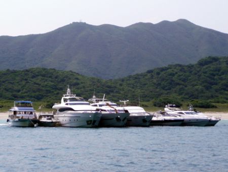 boat party Hong Big Bay
