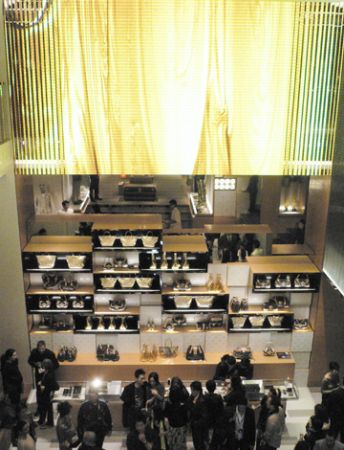 new LV shop address Hong