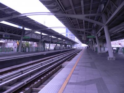 On the BTS Sky Train platform