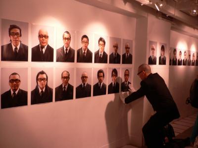 Suitman adding photos
