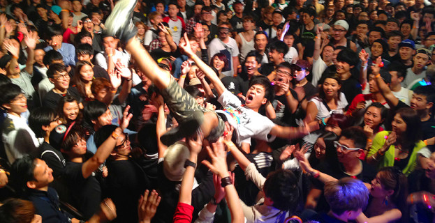 hardpack concert hong kong crowd surf hk