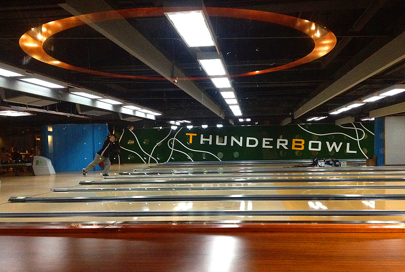 thunderbowl hong kong hk bowling alley hung hom